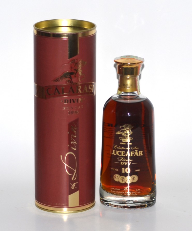 Коньяк "Лучафэр" 10 лет Калараш, Золотая коллекция. 0,5