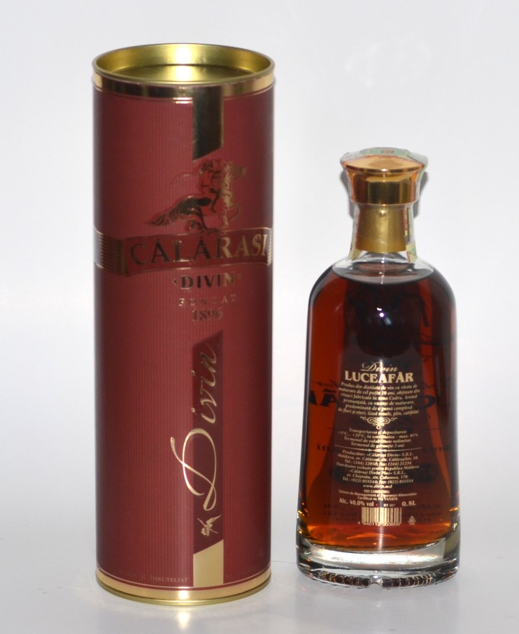 Коньяк "Лучафэр" 10 лет Калараш, Золотая коллекция. 0,5