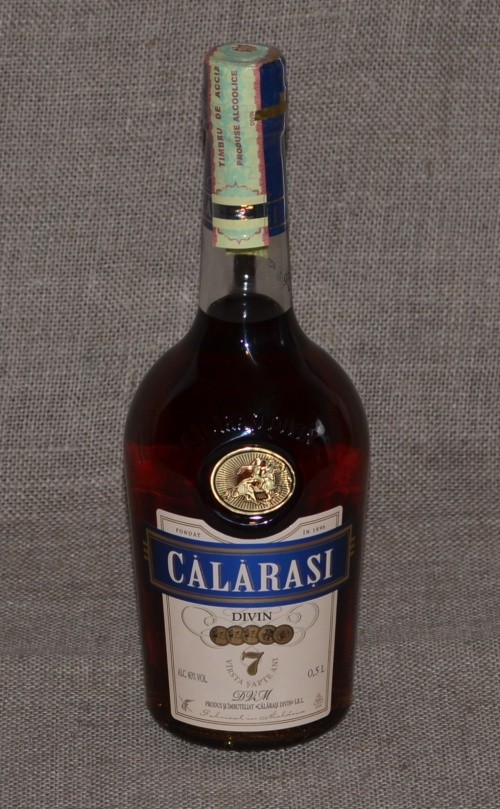 Коньяк "Калараш" 7 лет, Легенда. 0,5 л. с коробкой