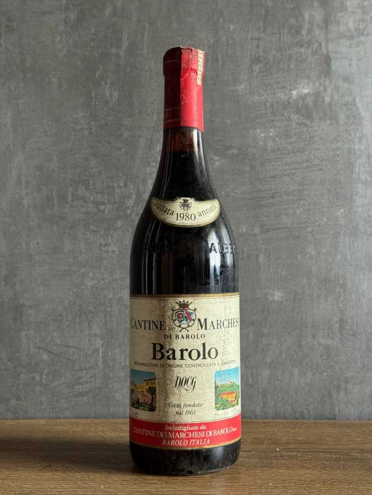 Вино Cantine dei Marchesi Barolo 1980 года.