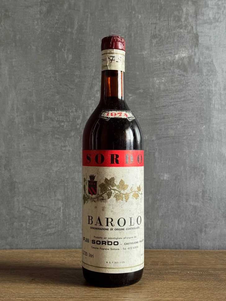 Вино F.lli Sordo Barolo 1974 года.