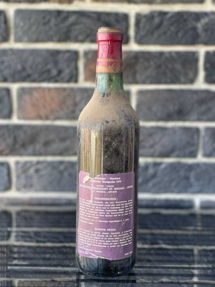 Вино "Grauvernatsch Karl Schmid meran" 1969 года урожая