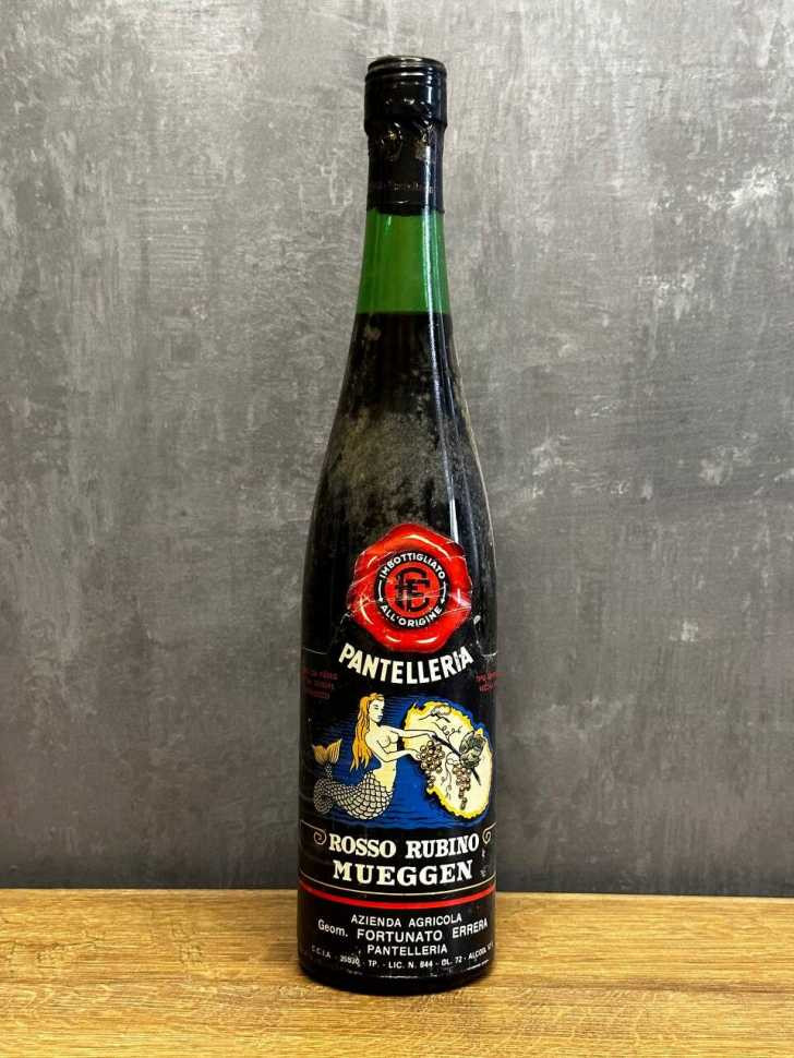 Вино Pantelleria Rosso Rubino Mueggen 70-е года.