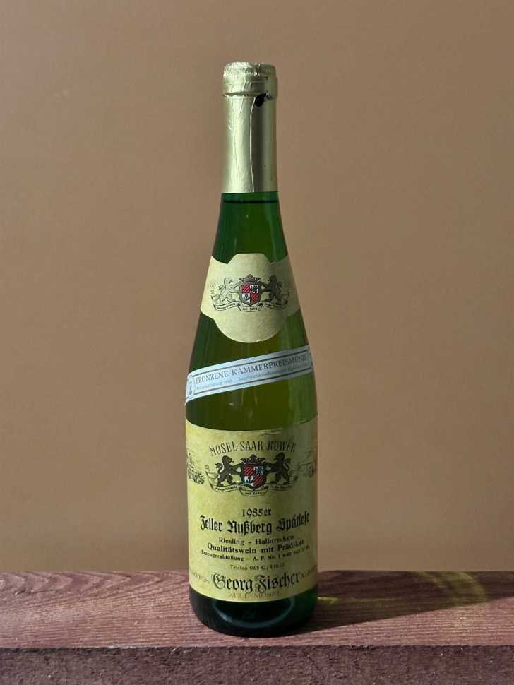 Вино Jeller Nyssberg Spätlese 1985 года . 0,7 л.