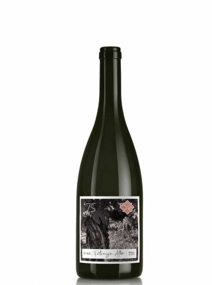 Вино «Feteasca Alba» 2024 Te Wa Wines. 0,75