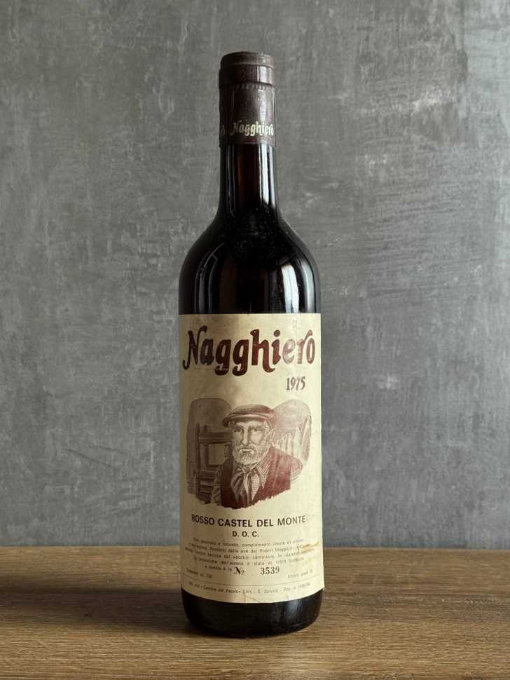 Вино Rosso Castel del Monte Nagghiero 1975 года.