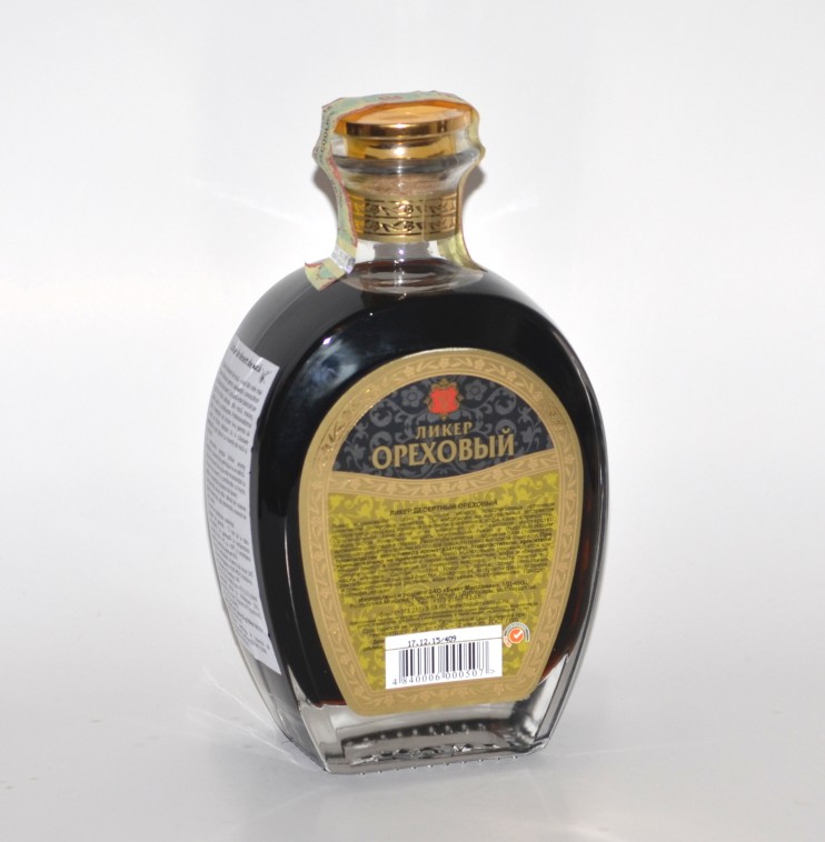 Ликер «Ореховый» Букет Молдавии. 0,7 л.