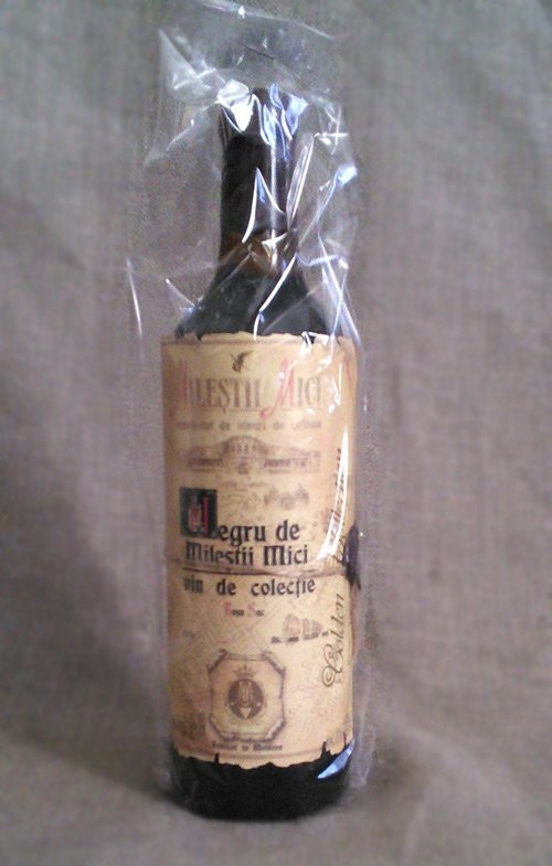 Вино «Негру де Милештий Мичь» 1986 года урожая.