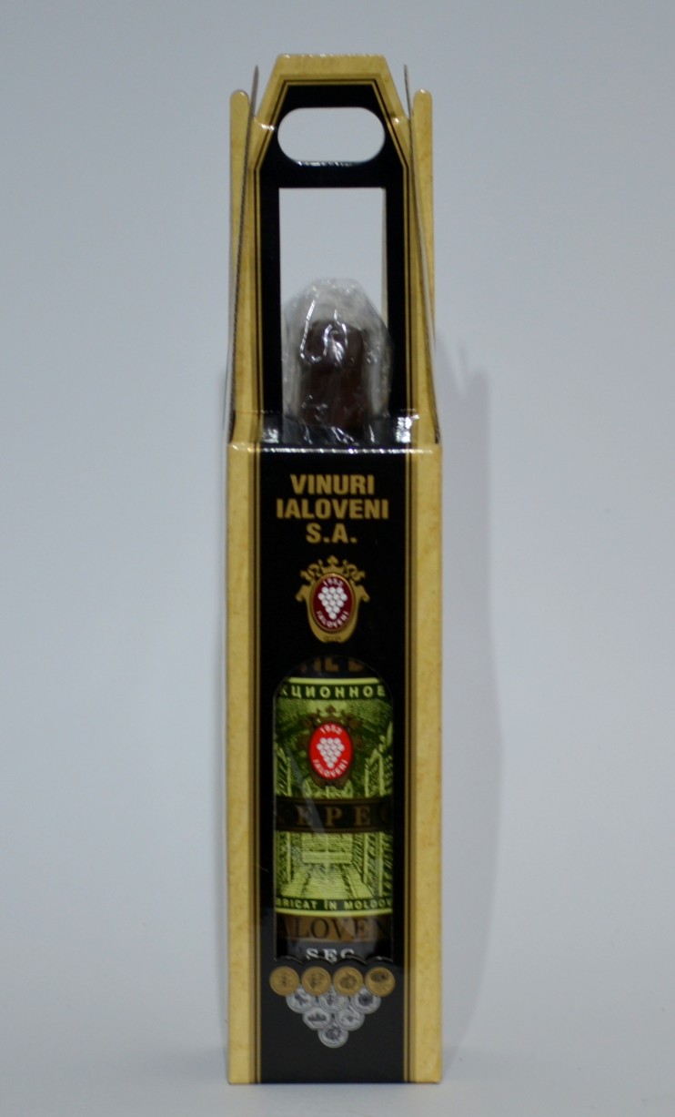 "Херес" Сухой, Яловень. 1988 года урожая. 0,7 л.