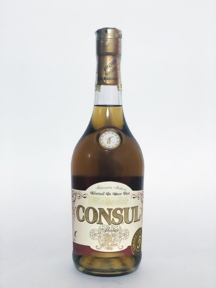 Кальвадос "Консул" 5 лет, Арома. 0,5 л.